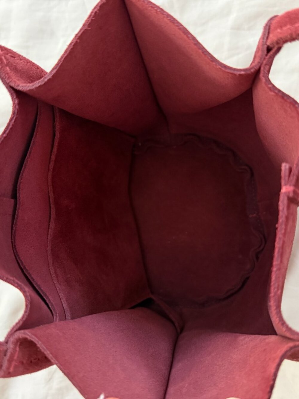 Portland Leather Devan Bag in Red Panda - Picture 4 of 7